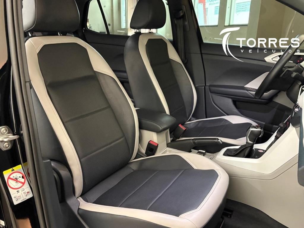 VOLKSWAGEN T-Cross - Foto