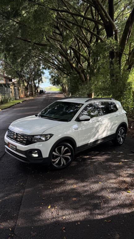 VOLKSWAGEN T-Cross - Foto