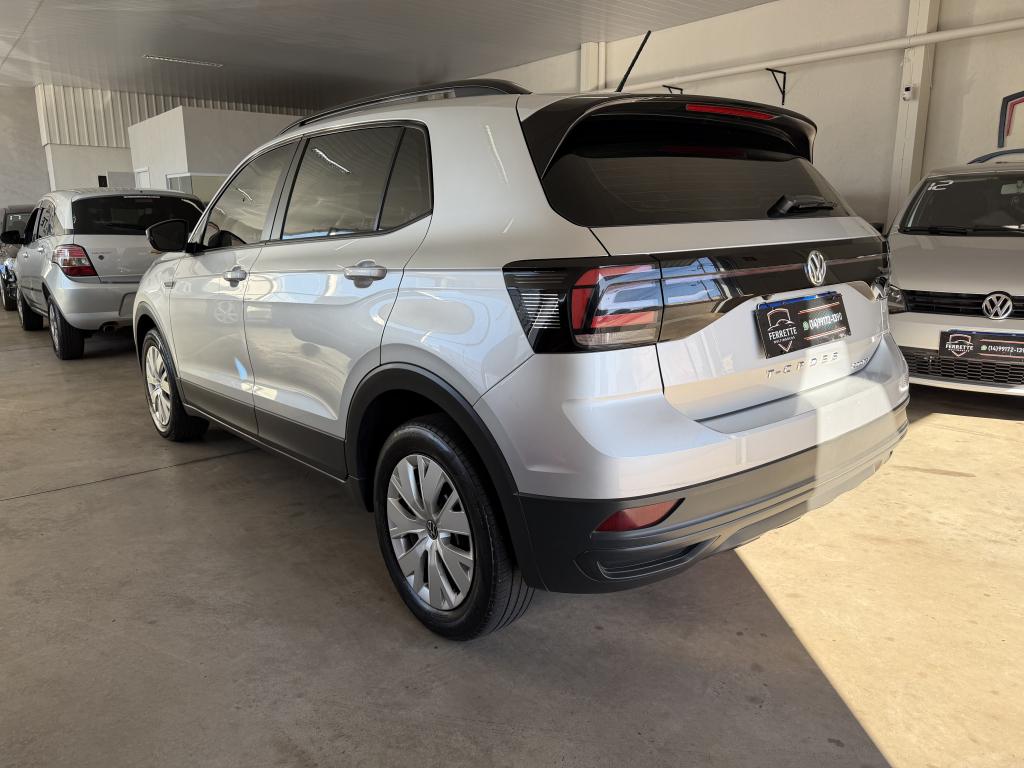 VOLKSWAGEN T-Cross - Foto