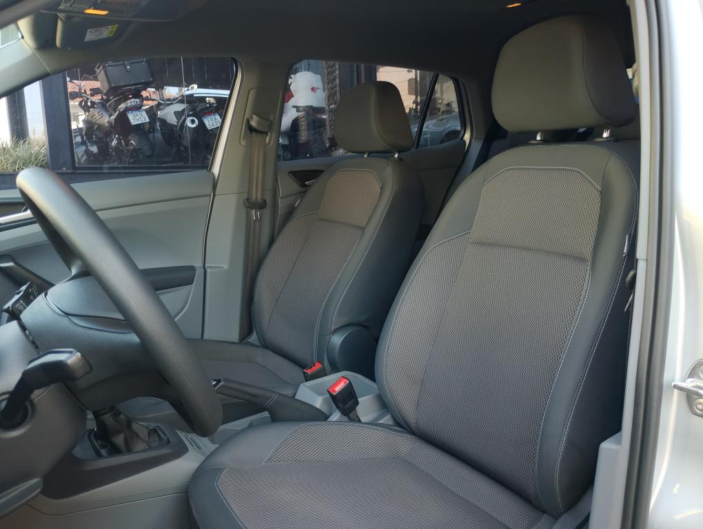 VOLKSWAGEN T-Cross - Foto