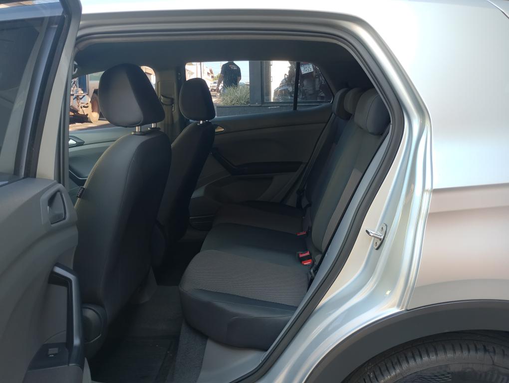 VOLKSWAGEN T-Cross - Foto