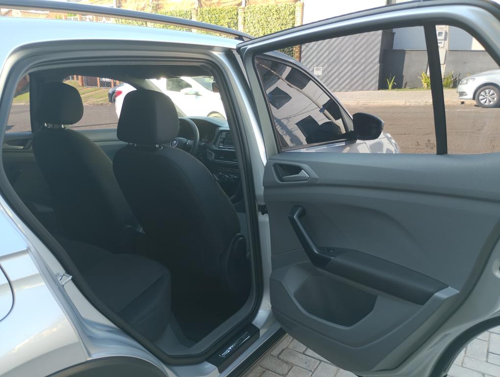 VOLKSWAGEN T-Cross - Foto