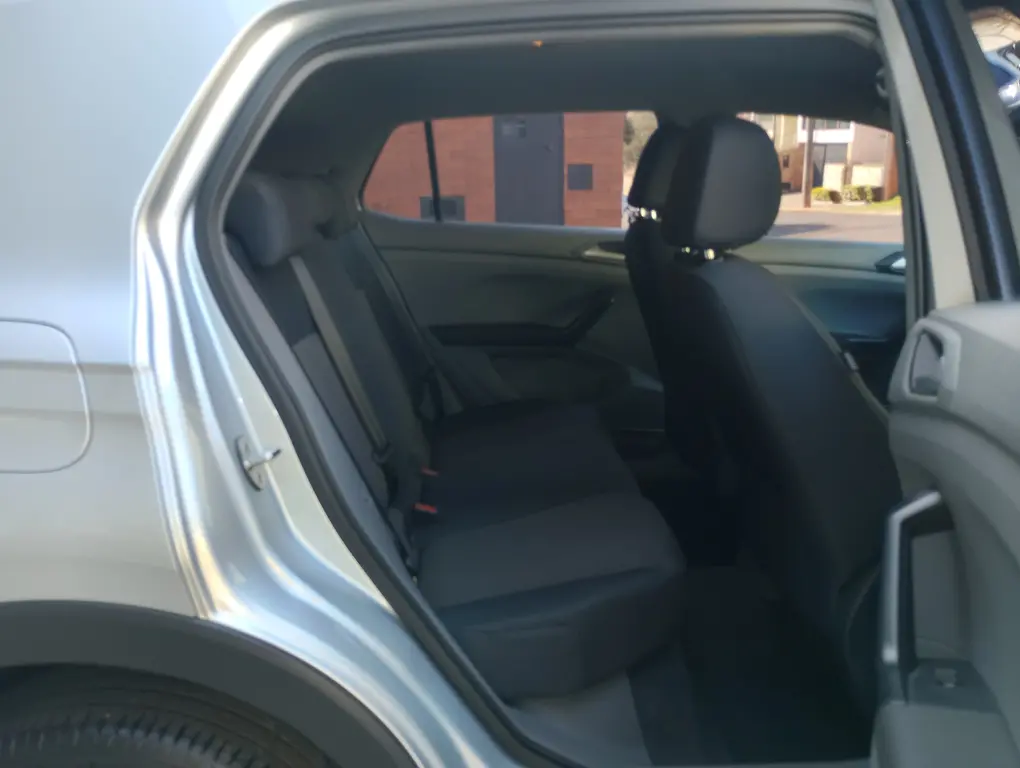 VOLKSWAGEN T-Cross - Foto
