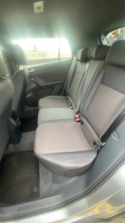 VOLKSWAGEN T-Cross - Foto