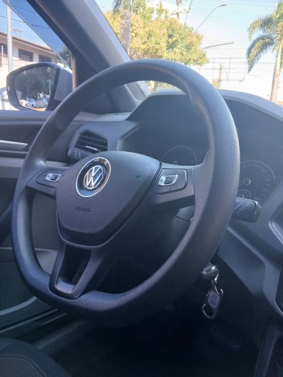 VOLKSWAGEN T-Cross - Foto