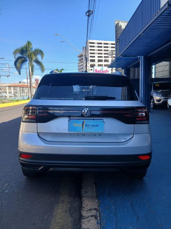 VOLKSWAGEN T-Cross - Foto