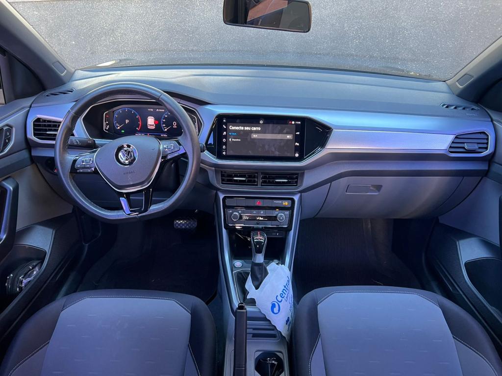 VOLKSWAGEN T-Cross - Foto