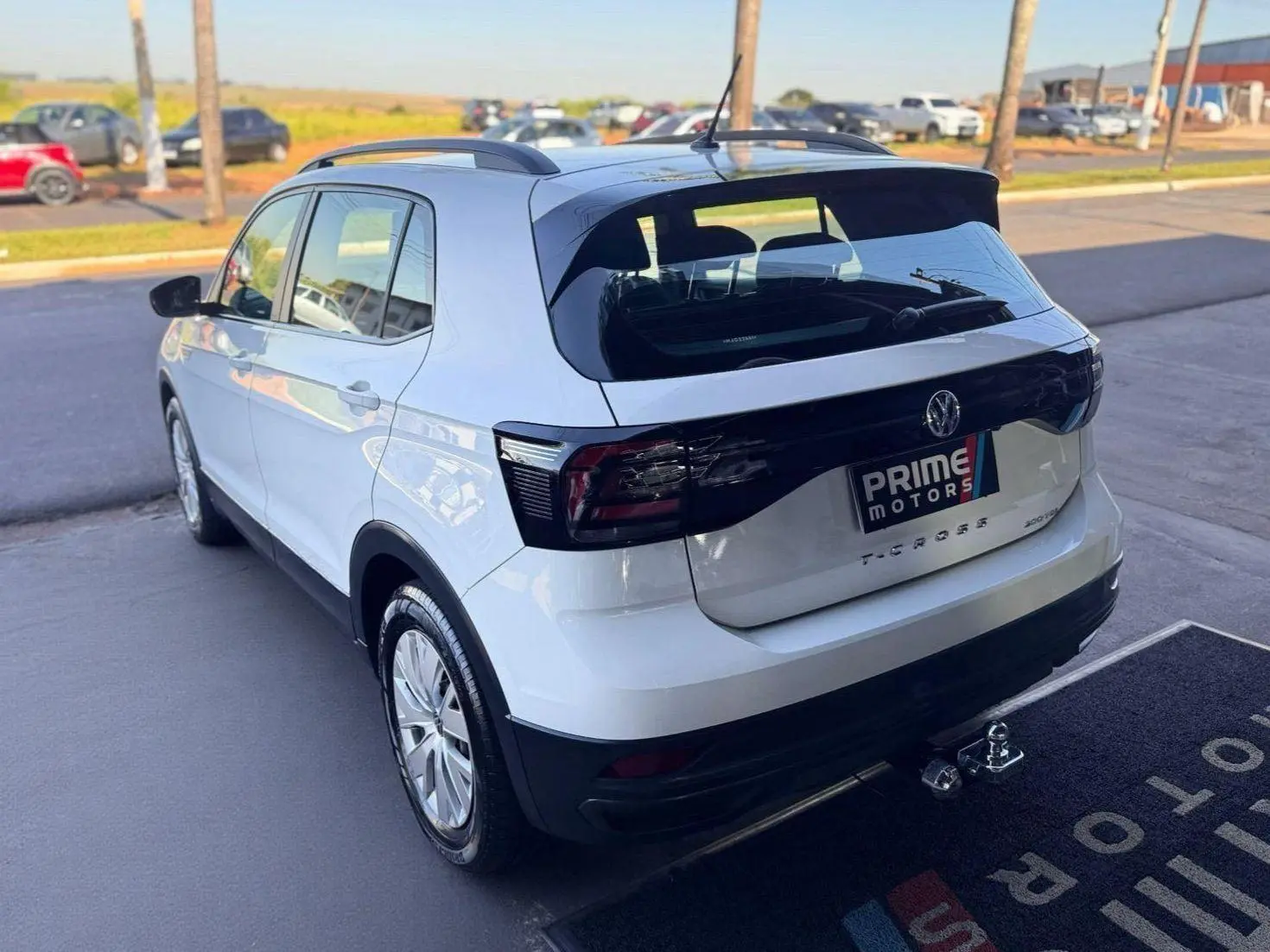 VOLKSWAGEN T-Cross - Foto