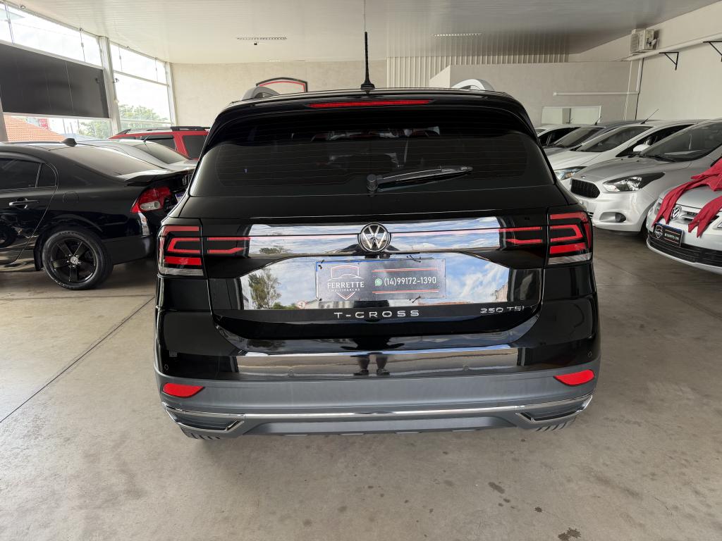VOLKSWAGEN T-Cross - Foto