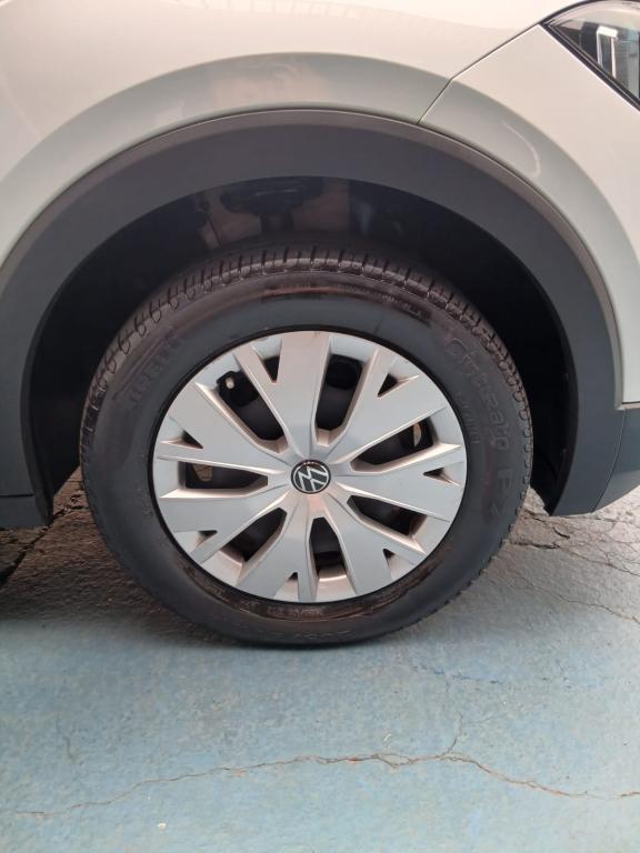 VOLKSWAGEN T-Cross - Foto