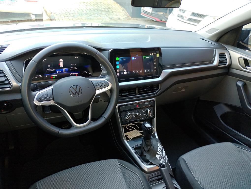 VOLKSWAGEN T-Cross - Foto