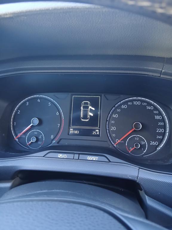 VOLKSWAGEN T-Cross - Foto