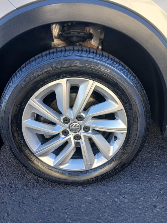 VOLKSWAGEN T-Cross - Foto