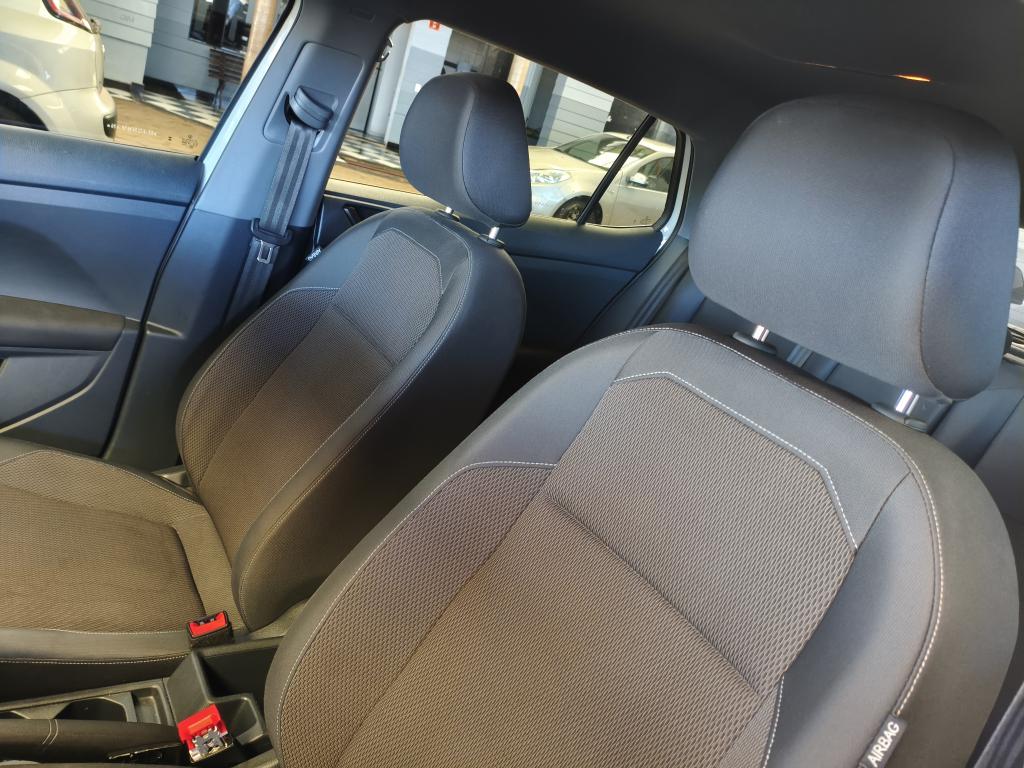 VOLKSWAGEN T-Cross - Foto