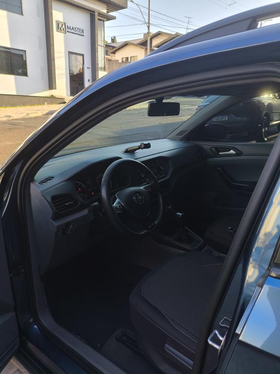 VOLKSWAGEN T-Cross - Foto