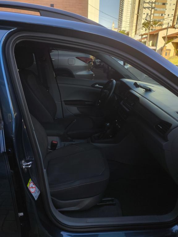 VOLKSWAGEN T-Cross - Foto