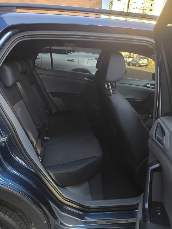 VOLKSWAGEN T-Cross - Foto