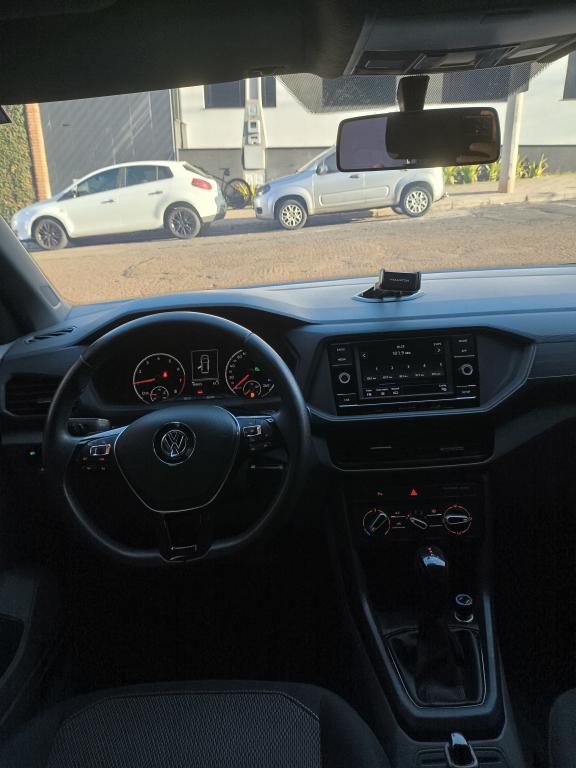 VOLKSWAGEN T-Cross - Foto