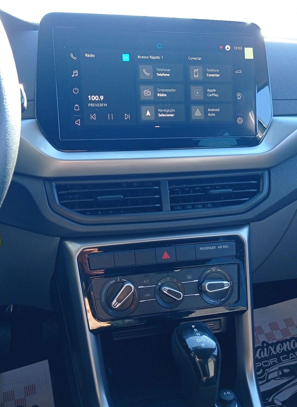 VOLKSWAGEN T-Cross - Foto