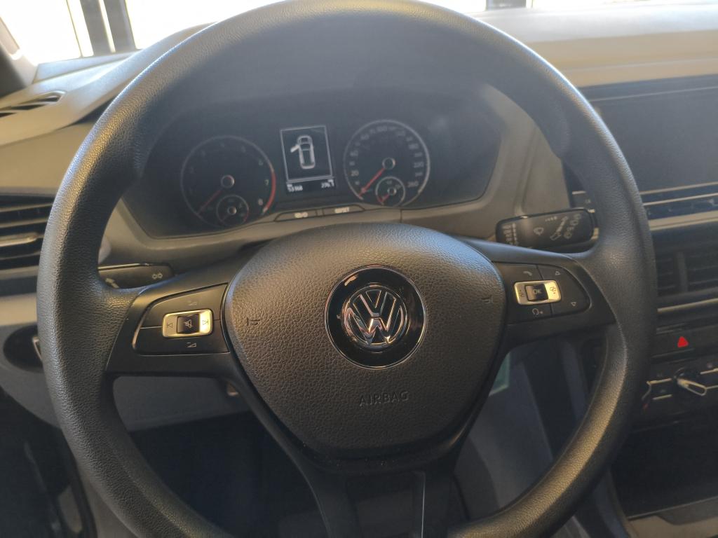 VOLKSWAGEN T-Cross - Foto