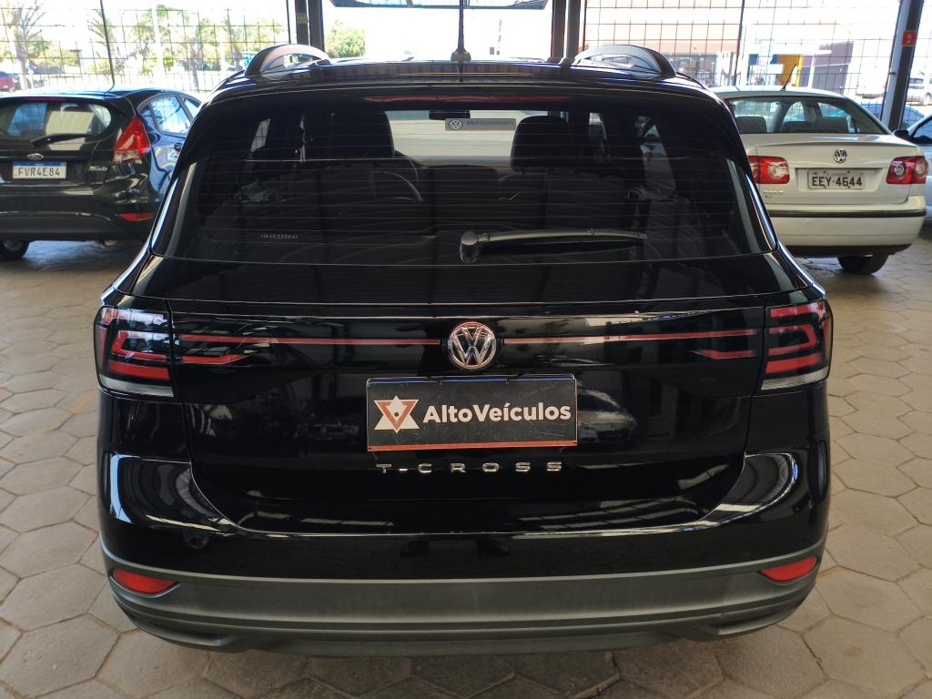 VOLKSWAGEN T-Cross - Foto