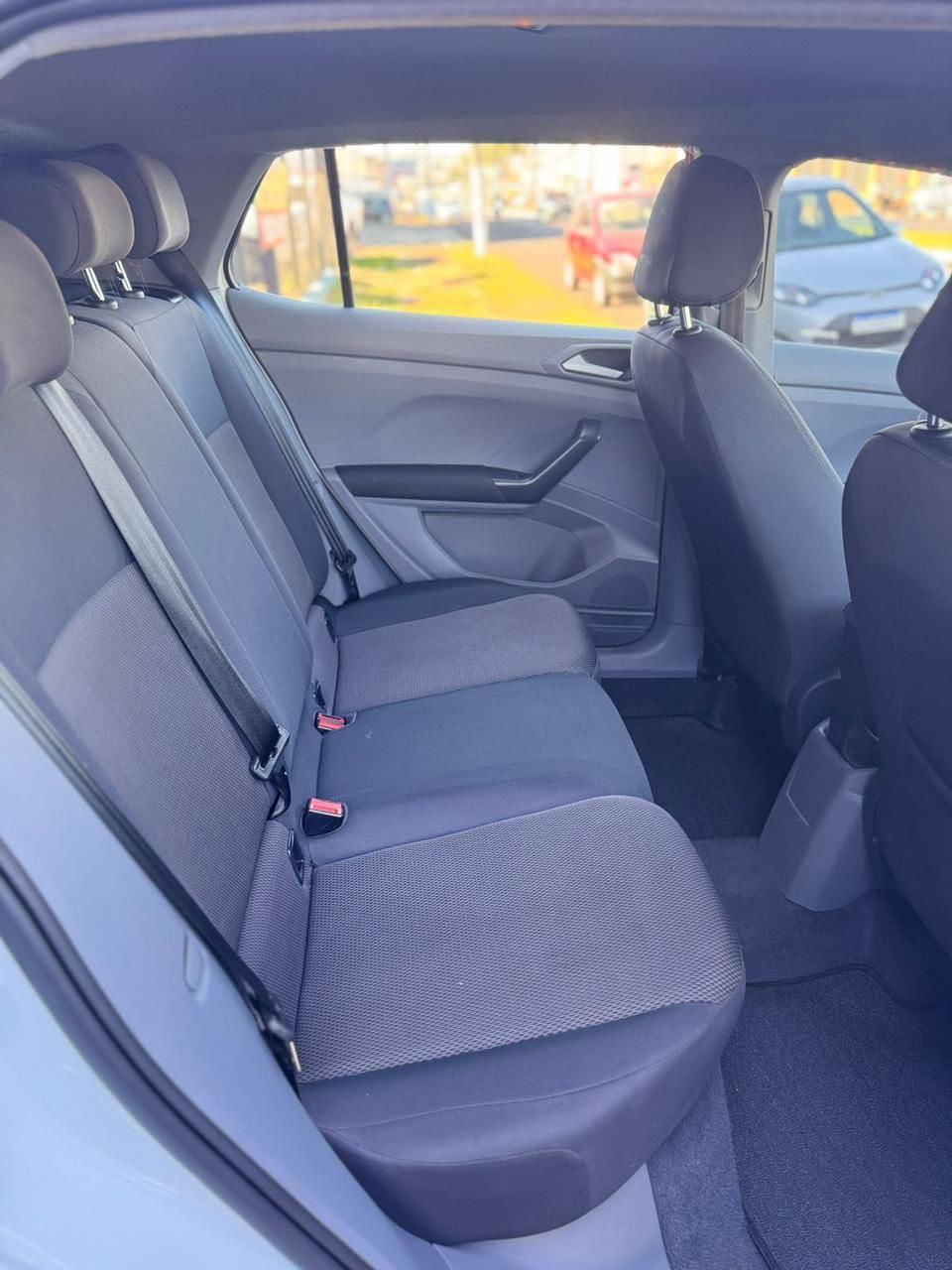 VOLKSWAGEN T-Cross - Foto
