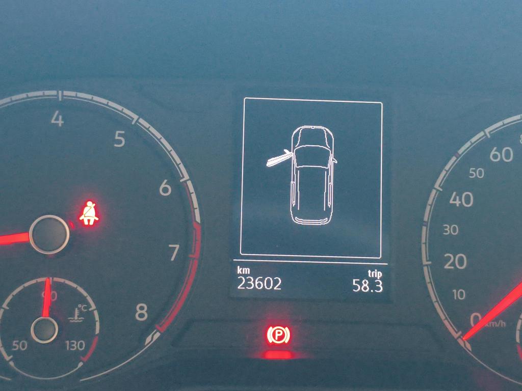 VOLKSWAGEN T-Cross - Foto
