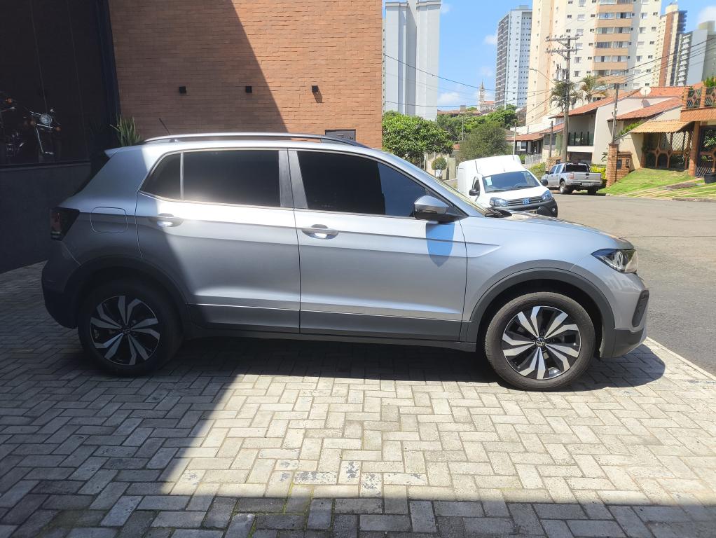 VOLKSWAGEN T-Cross - Foto