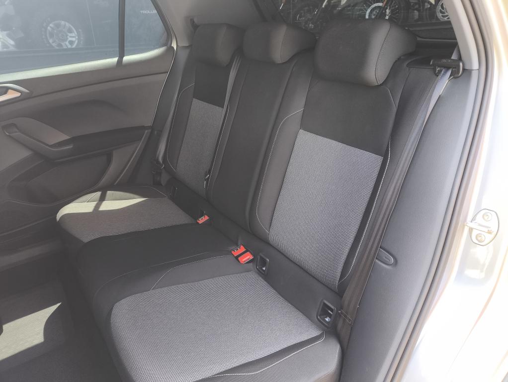 VOLKSWAGEN T-Cross - Foto