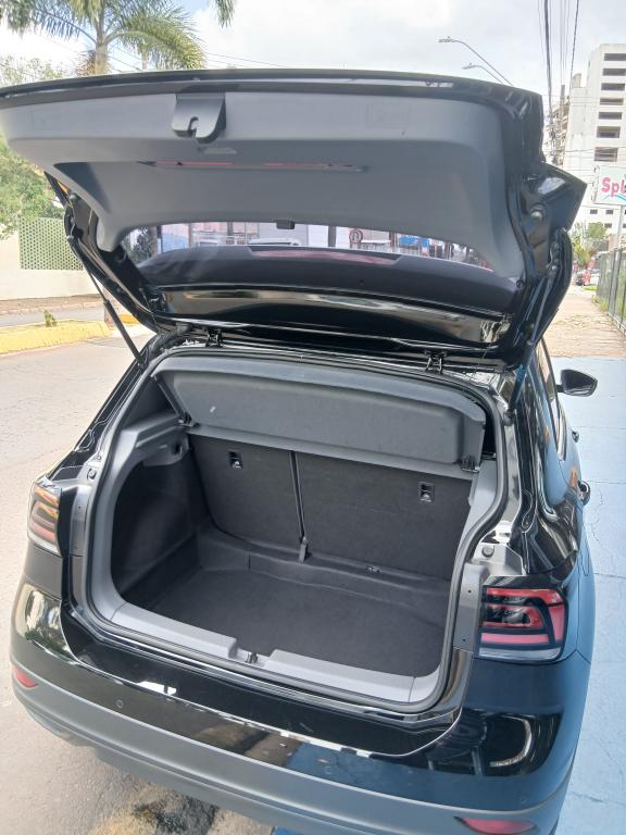 VOLKSWAGEN T-Cross - Foto
