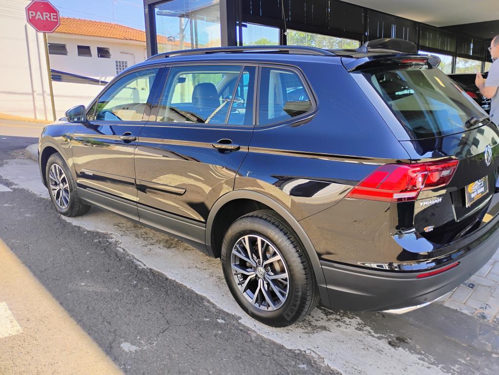 VOLKSWAGEN Tiguan - Foto