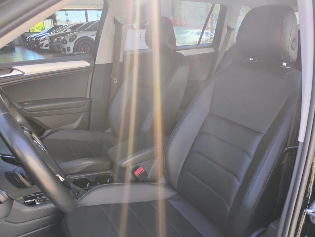 VOLKSWAGEN Tiguan - Foto
