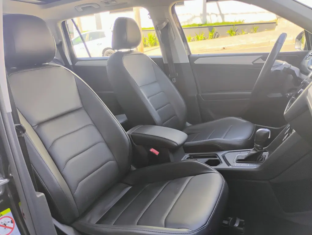 VOLKSWAGEN Tiguan - Foto