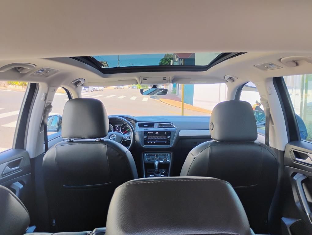 VOLKSWAGEN Tiguan - Foto