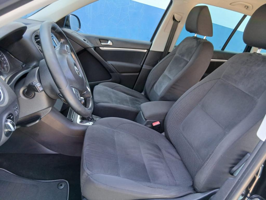 VOLKSWAGEN Tiguan - Foto