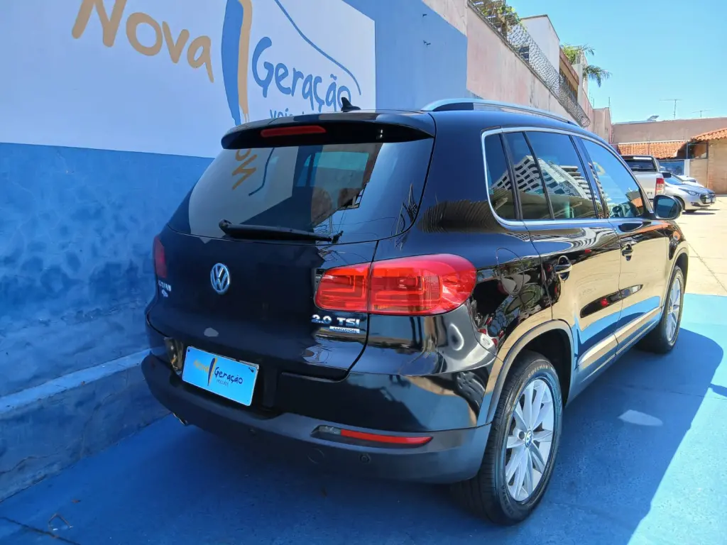 VOLKSWAGEN Tiguan - Foto