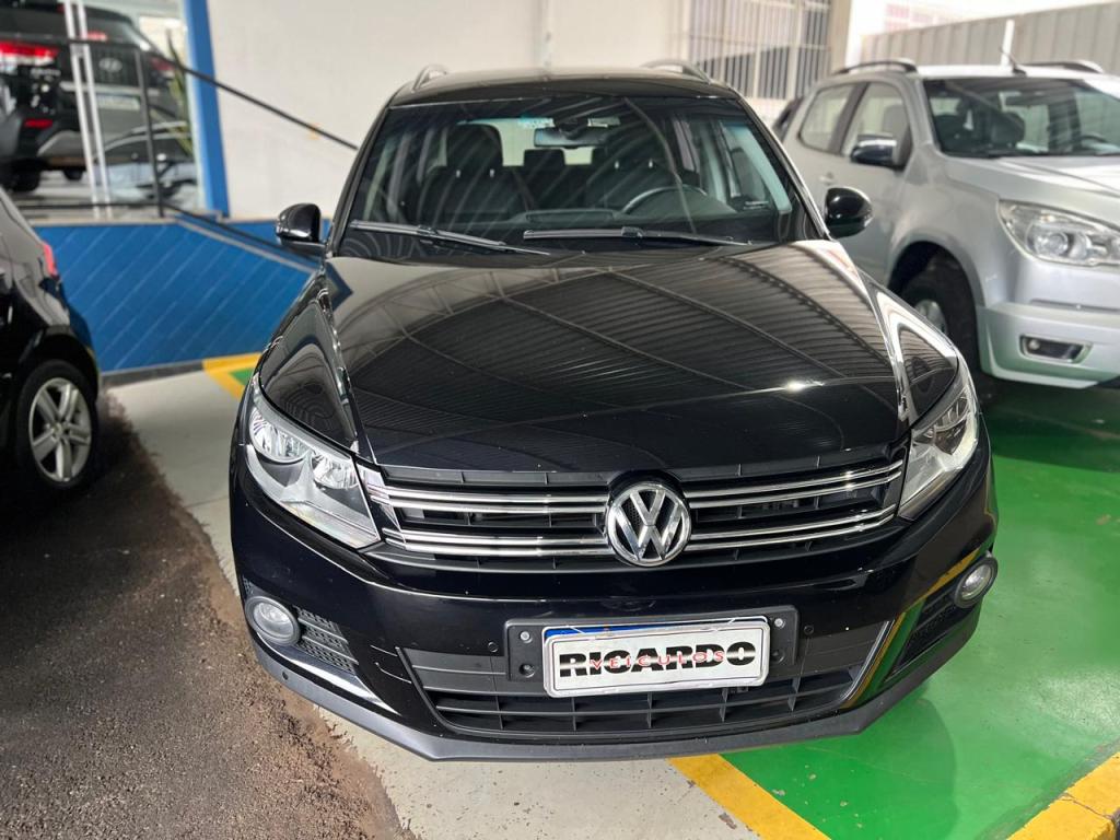 VOLKSWAGEN Tiguan - Foto