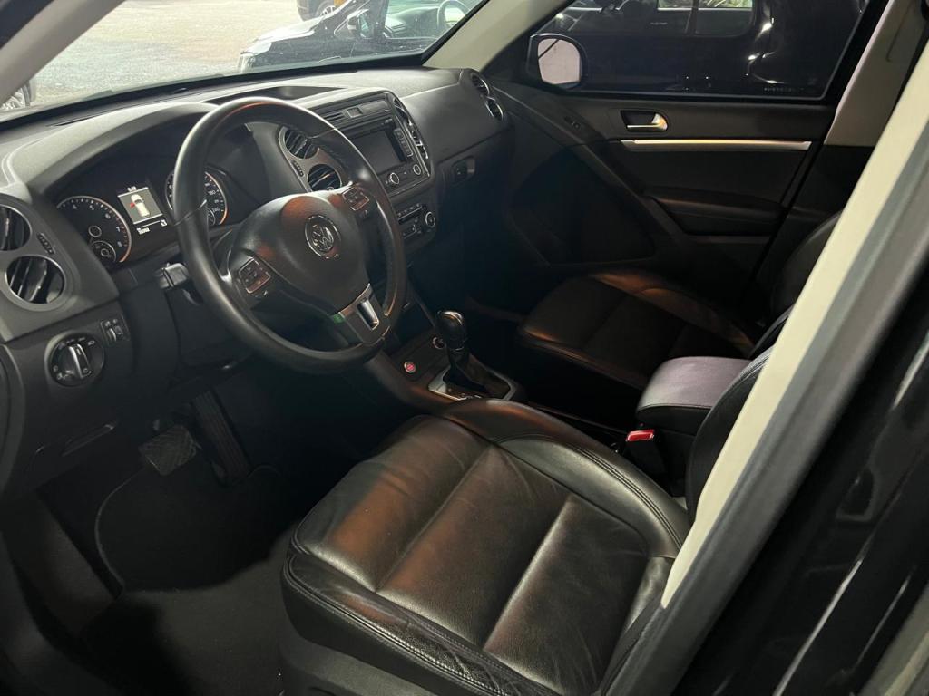 VOLKSWAGEN Tiguan - Foto