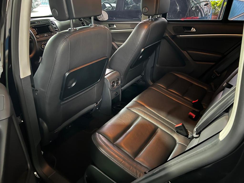 VOLKSWAGEN Tiguan - Foto