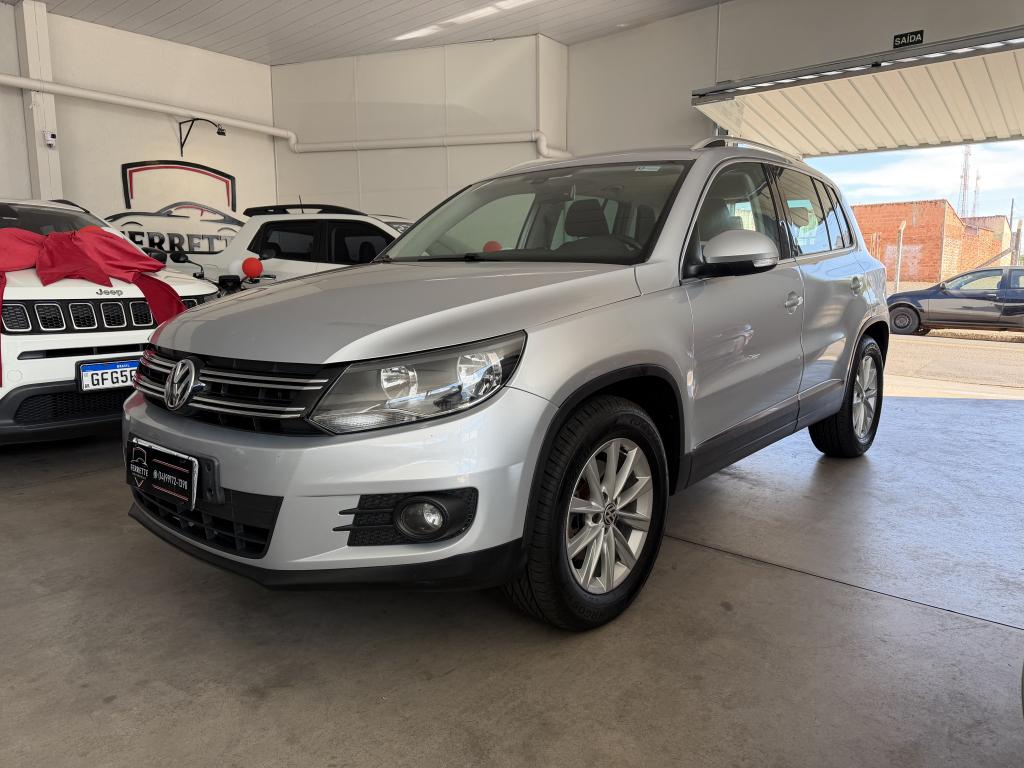 VOLKSWAGEN Tiguan - Foto