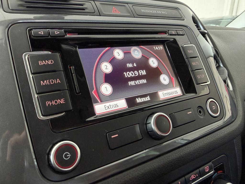 VOLKSWAGEN Tiguan - Foto