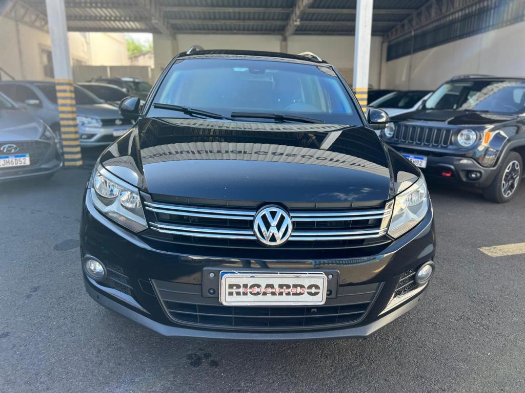 VOLKSWAGEN Tiguan - Foto