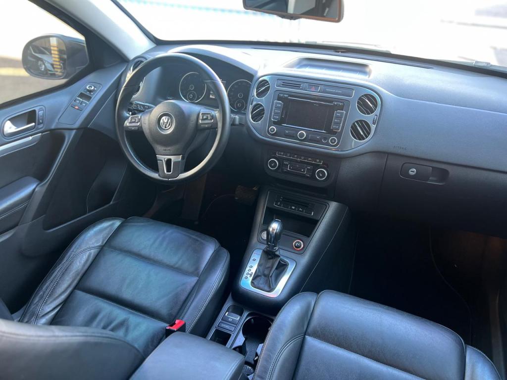 VOLKSWAGEN Tiguan - Foto