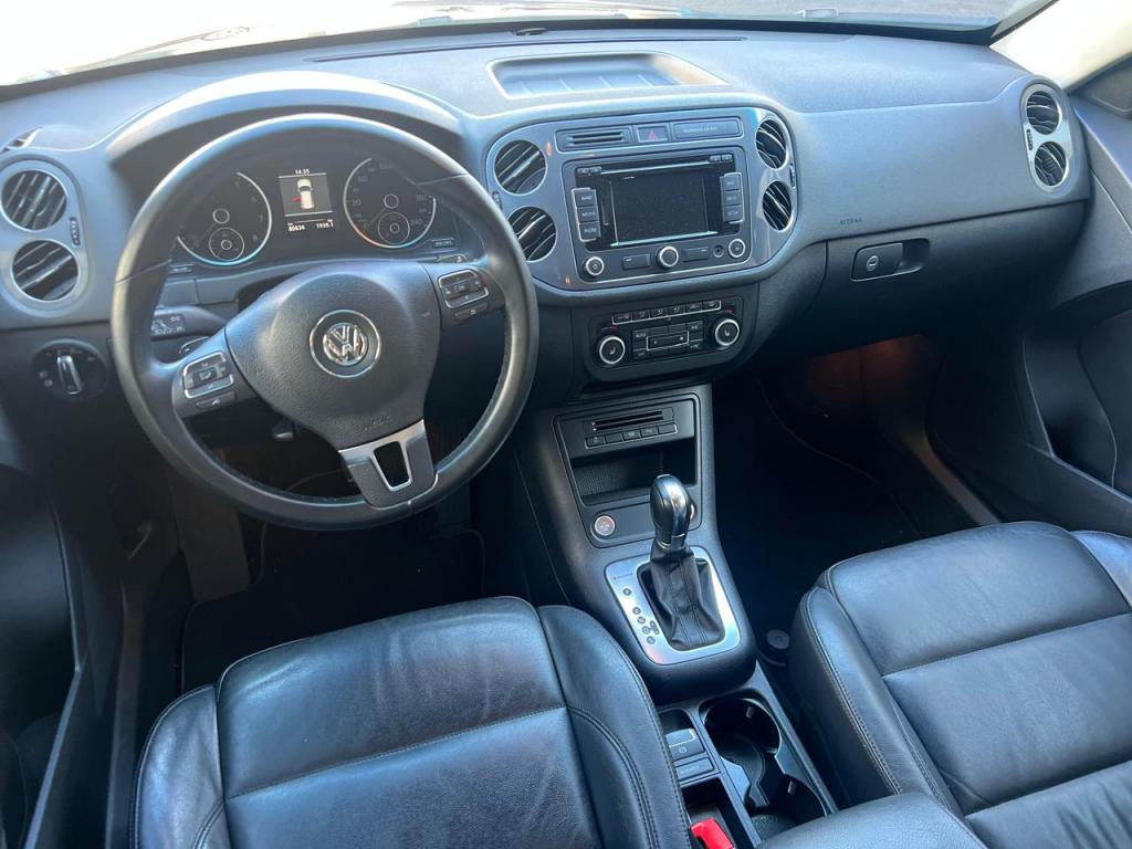 VOLKSWAGEN Tiguan - Foto