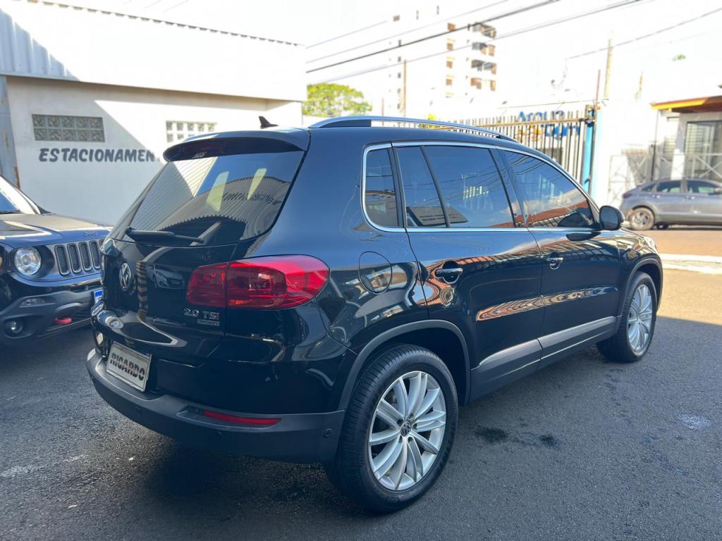 VOLKSWAGEN Tiguan - Foto