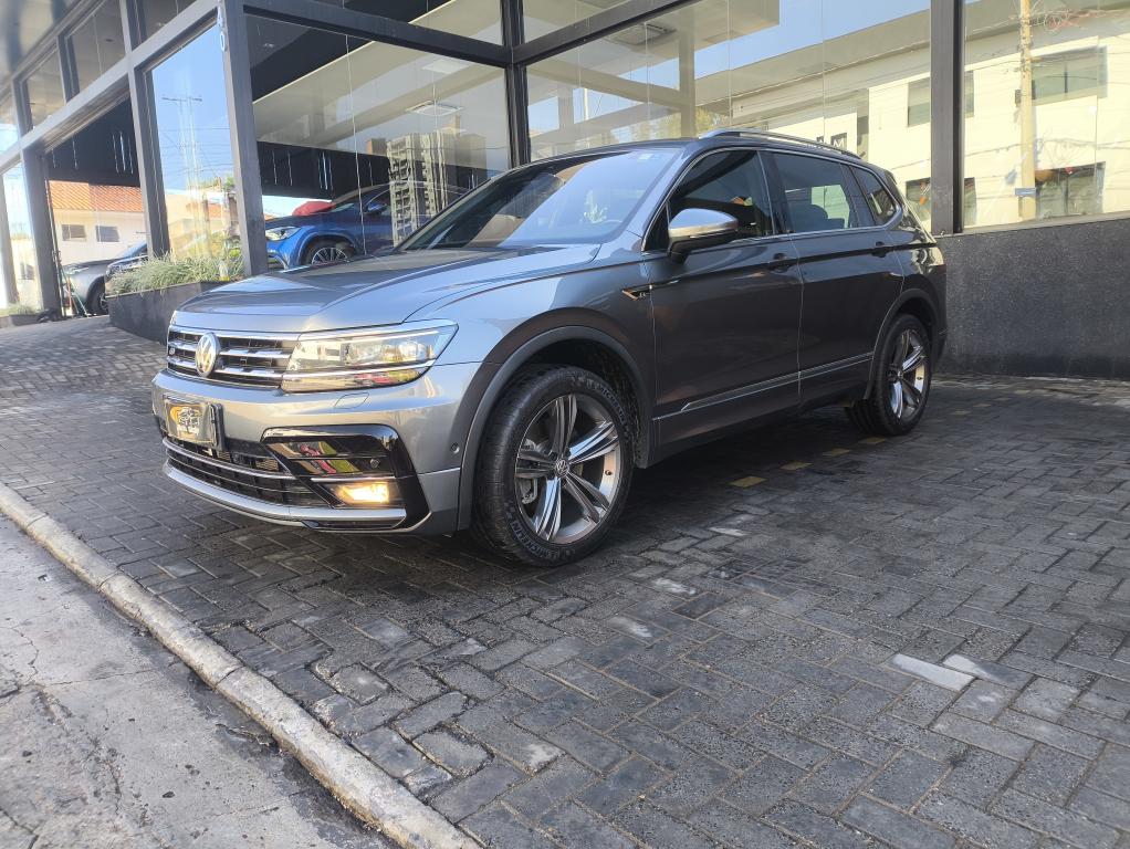 VOLKSWAGEN Tiguan - Foto