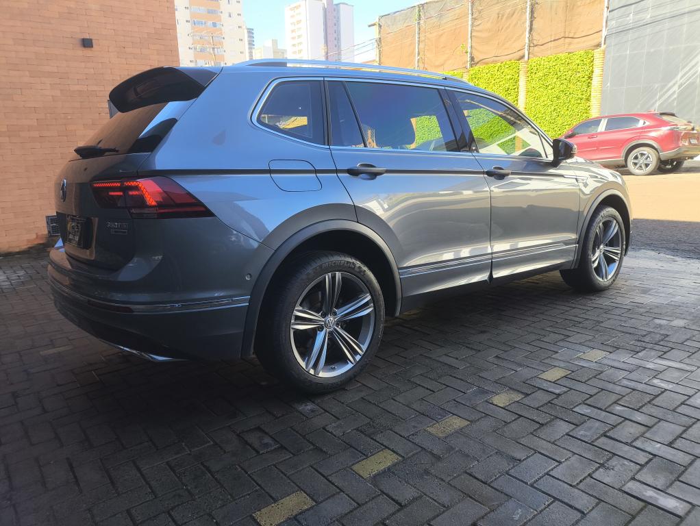 VOLKSWAGEN Tiguan - Foto