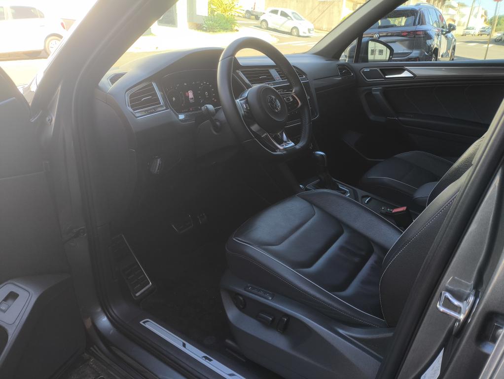 VOLKSWAGEN Tiguan - Foto