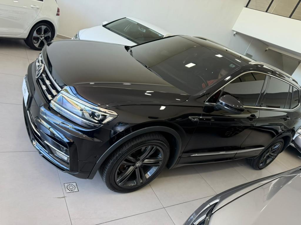 VOLKSWAGEN Tiguan - Foto