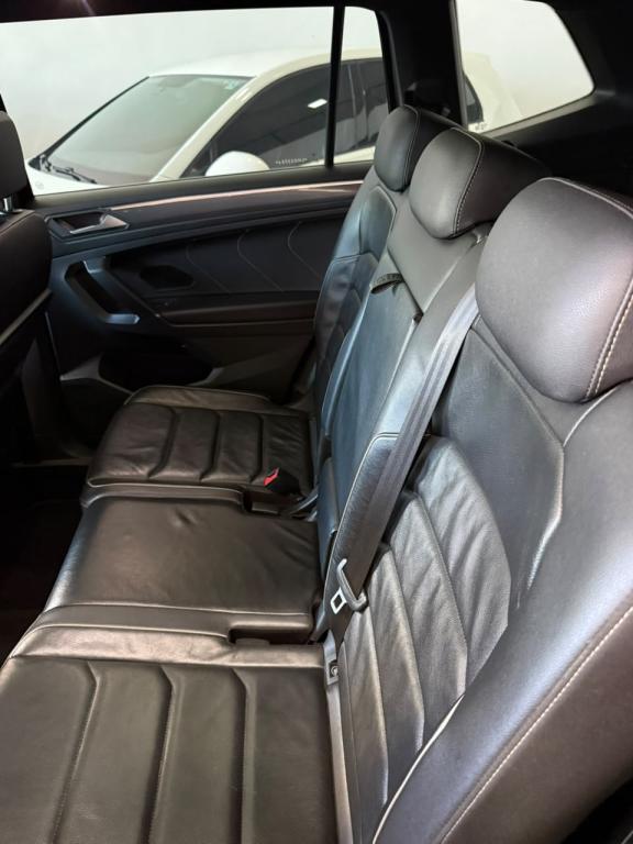 VOLKSWAGEN Tiguan - Foto